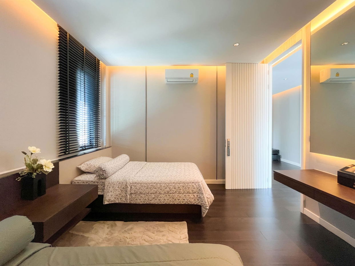 picture Patta Prime 4 Bedrooms for Sale - 11/19