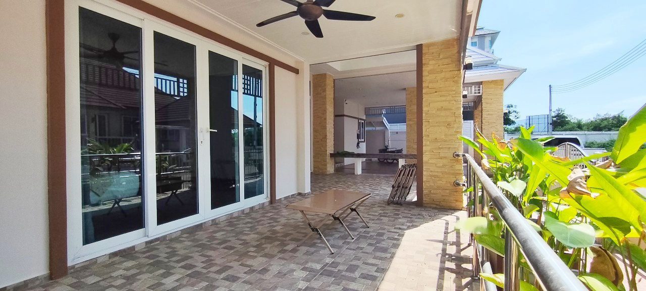 รูป วิลล่าพูล 4 ห้องนอน บางเสร่ - รูปที่ 21/21