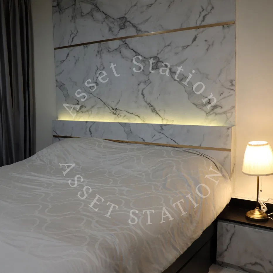 picture Rent now! Life Asoke Condo, beautiful modern style room, near BTS Asoke. - 2/8