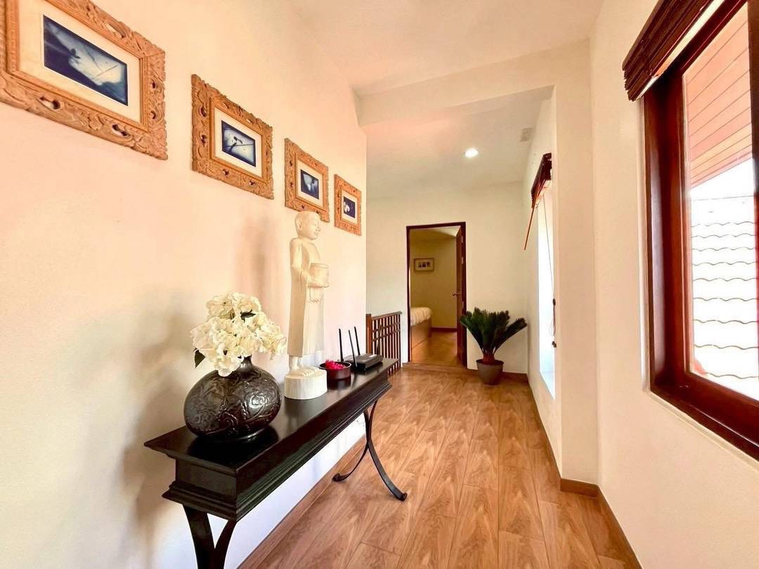 รูป วิลล่าพร้อมสระว่ายน้ำสไตล์ไทย-บาหลีให้เช่า – ทัพพระยา - รูปที่ 8/15