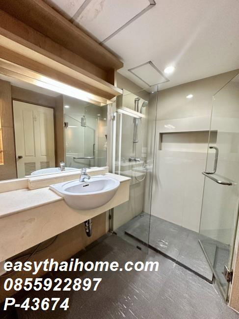 รูป P-43674 ให้เช่า คอนโด พันดาว เพลส แขวงพระโขนง เขตคลองเตย กรุงเทพมหานคร พร้อมอยู่ ราคาถูก Line Id: @easythaihome 085-592-2897 - รูปที่ 2/8