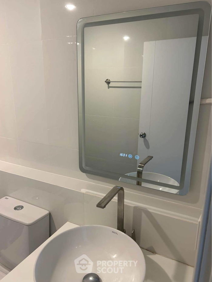 picture 4-BR Condo at Baan Prida Condominium near BTS Nana (ID 1542122) - 31/37