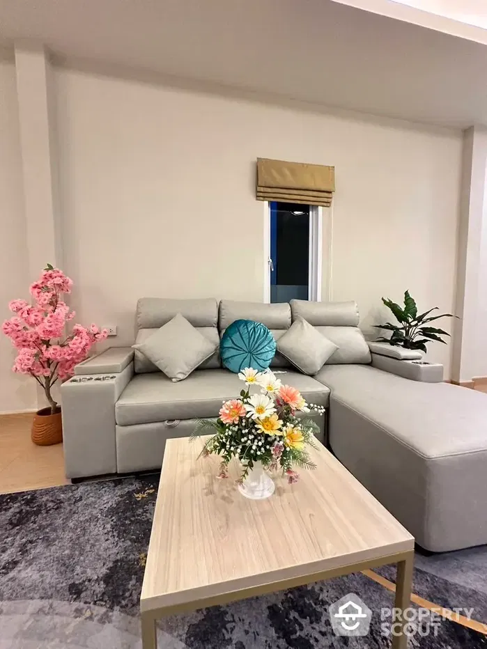 picture Brand New House for Sale in East Pattaya - 3/14