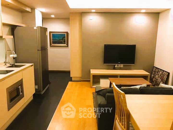 picture 1-BR Condo at Via Botani near BTS Phrom Phong (ID 1837480) - 6/14