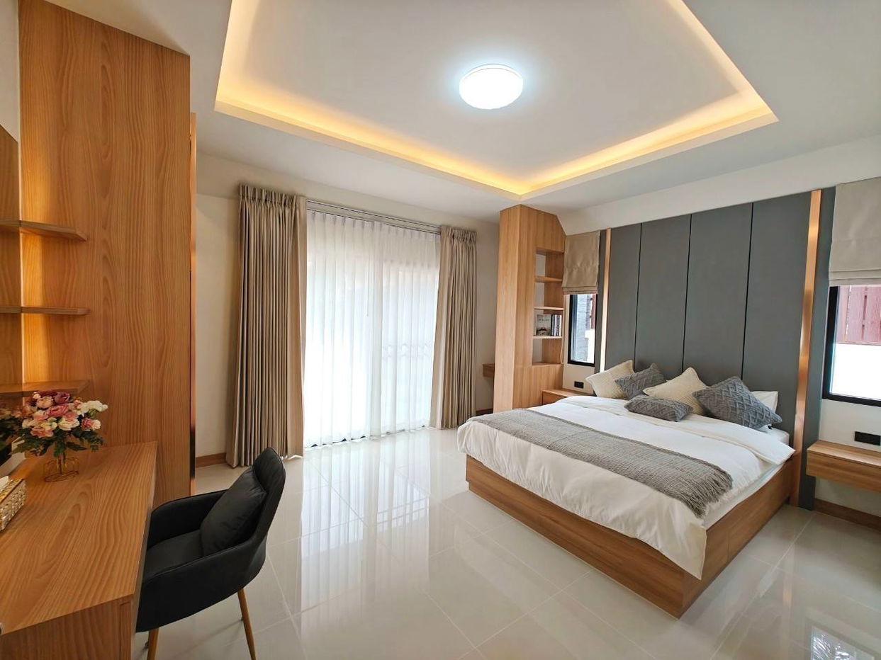 รูป ขายพูลวิลล่า 4 ห้องนอน พัทยาตะวันออก - รูปที่ 10/14