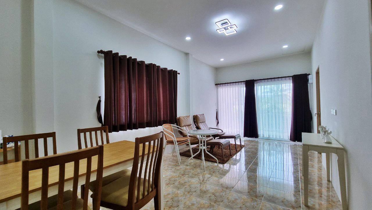 picture 2 Beds House for Rent in East Pattaya - 1/7