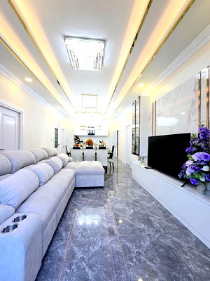 Houses for sale Rongpo Market : 3 Bedrooms House in Rong Po for Sale