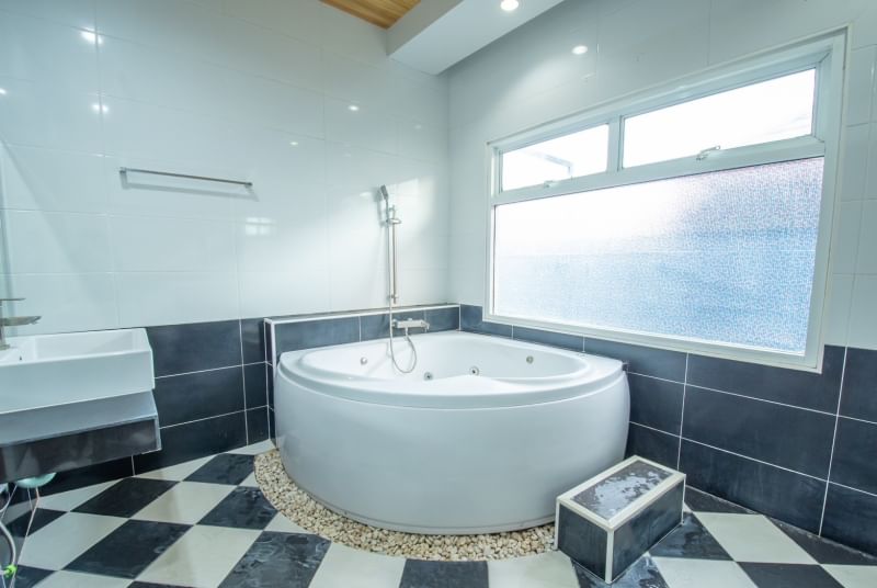 รูป ขายวิลล่า 4 ห้องนอน ใน ห้วยใหญ่ - รูปที่ 9/11