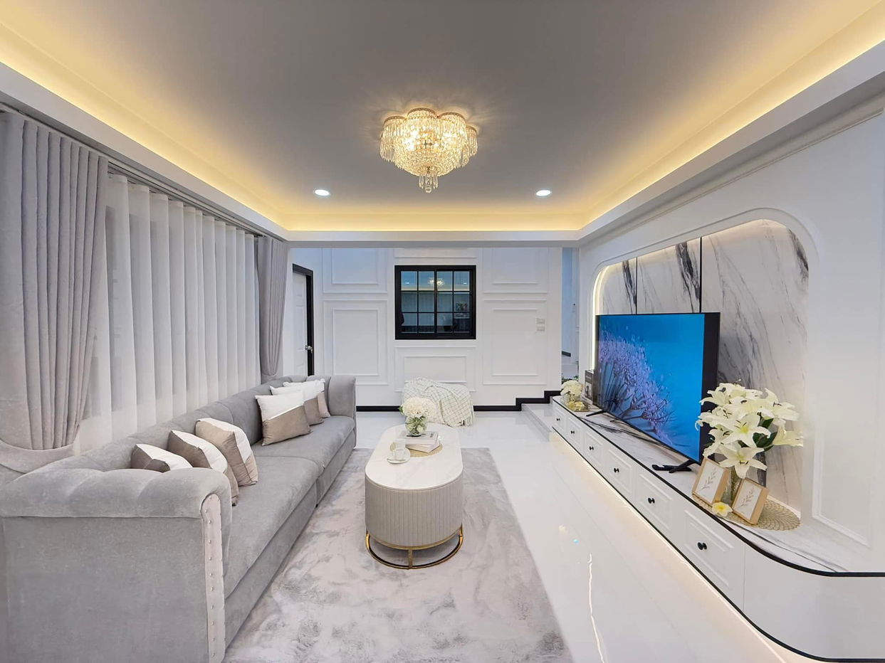 picture 4 Beds House for Sale in East Pattaya - 1/11