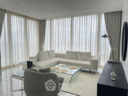 รูปภาพ 2-BR Condo at Four Seasons Private Residences Bangkok near BTS Saphan Taksin (ID 2172062)