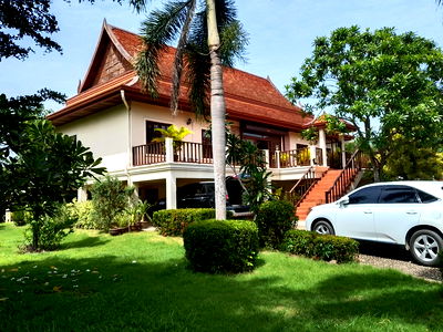 บ้านเดี่ยว ถนนห้วยใหญ่ : ขายวิลล่าวิวสระว่ายน้ำ – ห้วยใหญ่ พัทยา