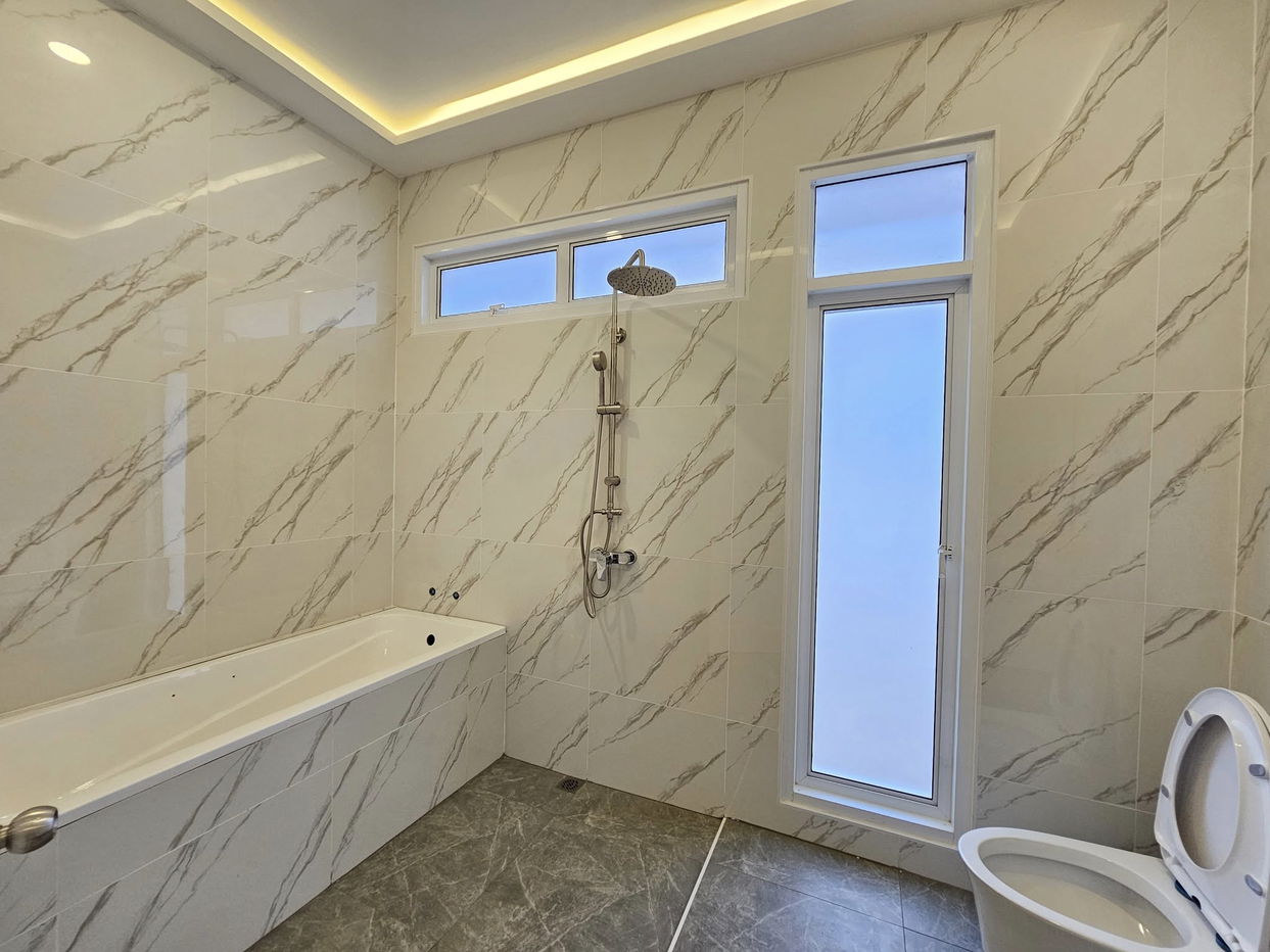 รูป ขายวิลล่าหรู 3 ห้องนอน พร้อมสระว่ายน้ำ – ห้วยใหญ่ - รูปที่ 17/18