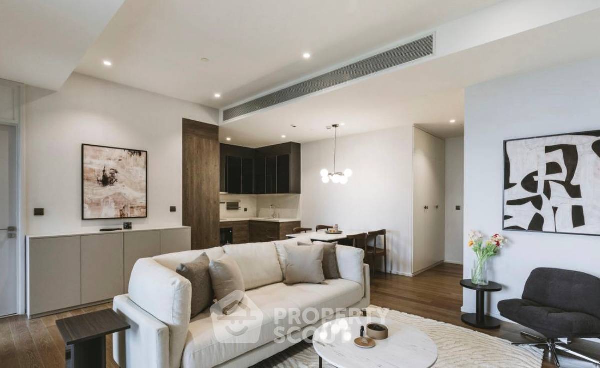 picture 2-BR Condo at Muniq Langsuan near BTS Ratchadamri (ID 2462062) - 1/7