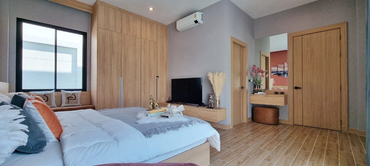 picture East Pattaya Pool Villa 3 Beds for Sale - 10/17