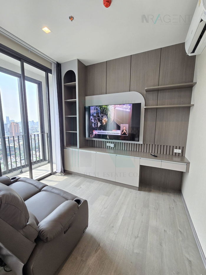 picture For Rent Condo THE ADDRESS SIAM-RATCHATHEWI Building 1, Floor 24,1 bed room, Room size 32 sqm - 1/8