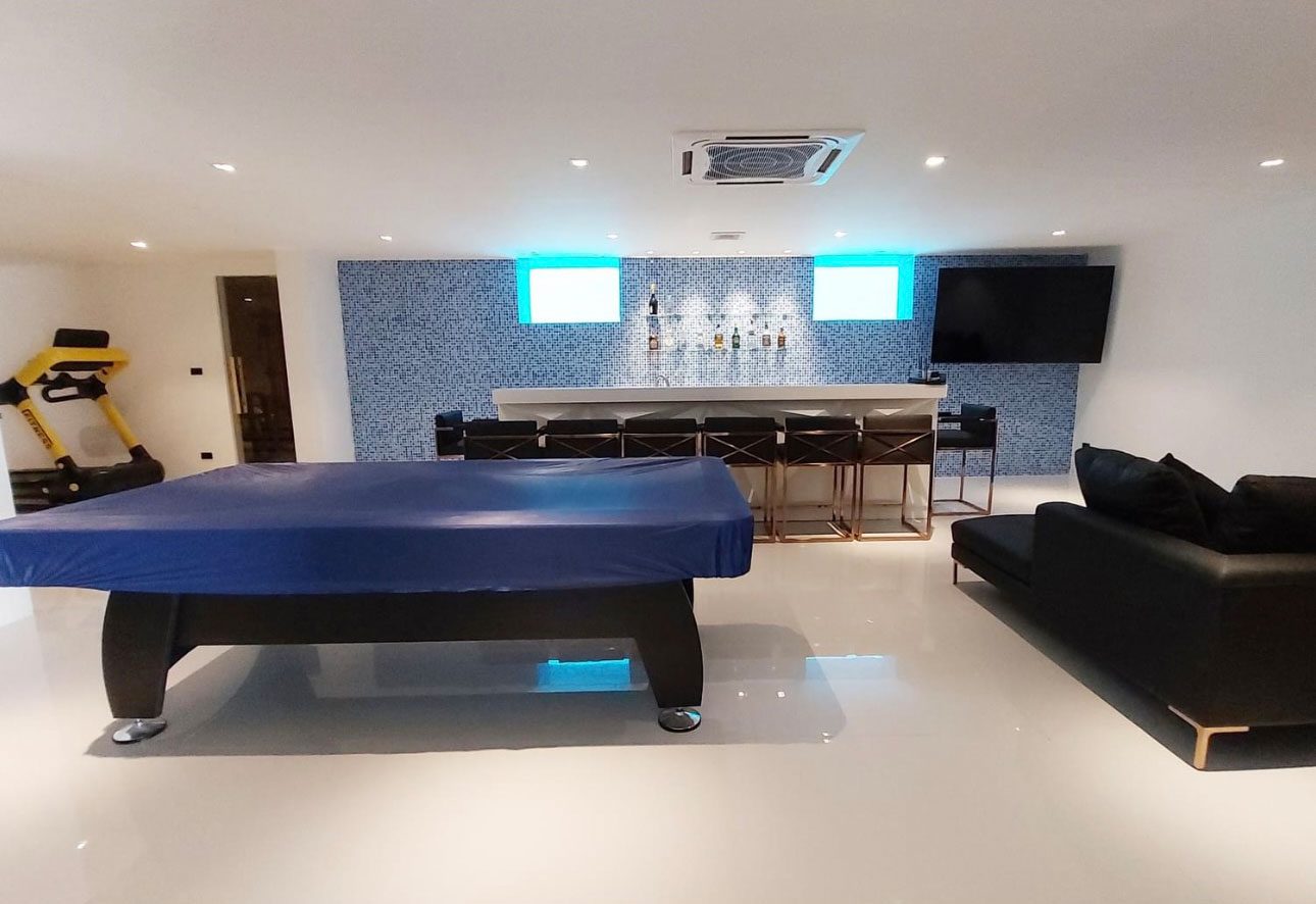 picture 7 Bedrooms Villa for Sale in Pratumnak - 22/23