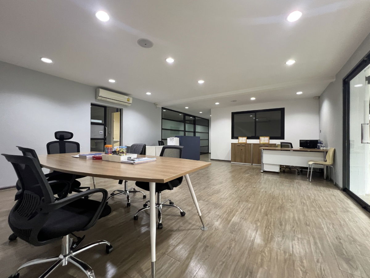 picture Office Space for Sale at Park Avenue | Thonglor–Sukhumvit, Bangkok - U5762440 - 10/15