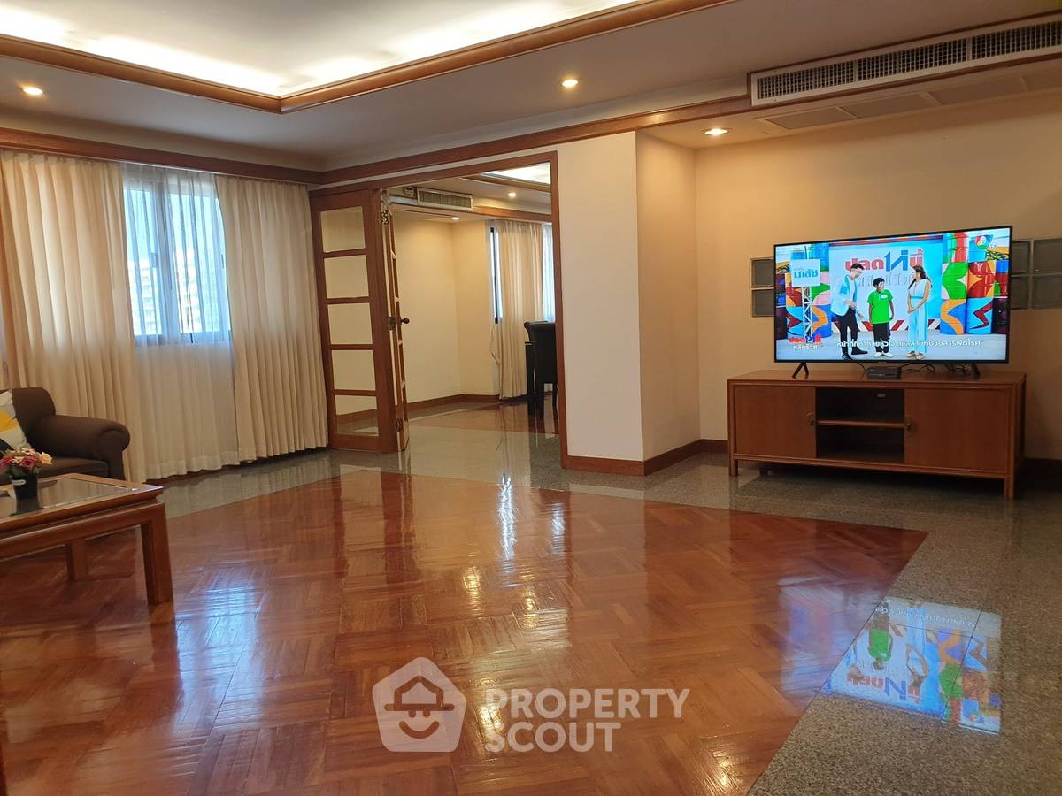 รูป คอนโด 2-ห้องนอน ที่ ยูไนเต็ด ทาวเวอร์ ใกล้ BTS ทองหล่อ (ID 2009620) - รูปที่ 2/22