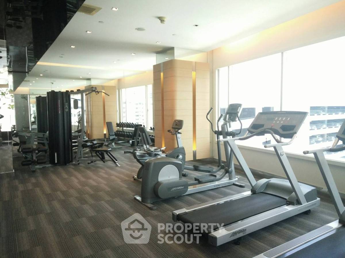 picture 2-BR Condo at 39 By Sansiri near BTS Phrom Phong (ID 883243) - 2/3