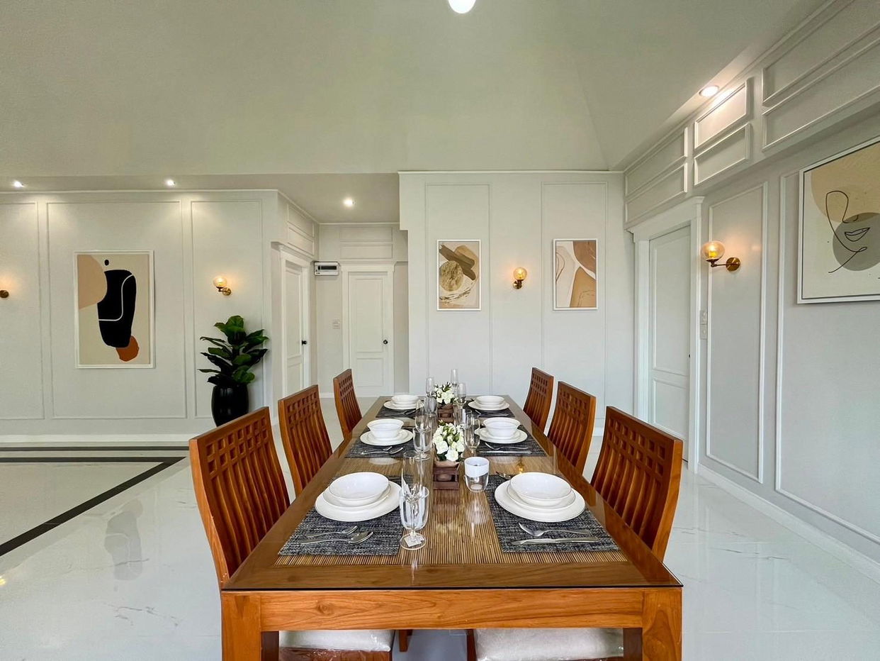 รูป บ้านสำหรับครอบครัวกว้างขวางในพัทยาตะวันออก - รูปที่ 8/19