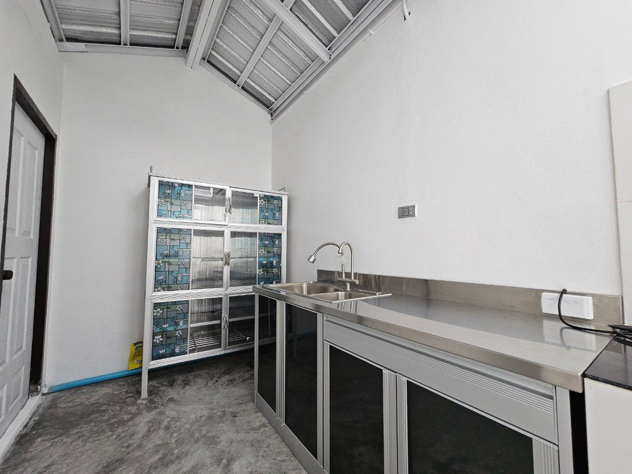 รูป ทาวน์เฮ้าส์ 3 ห้องนอนให้เช่าในพัทยาตะวันออก - รูปที่ 4/18