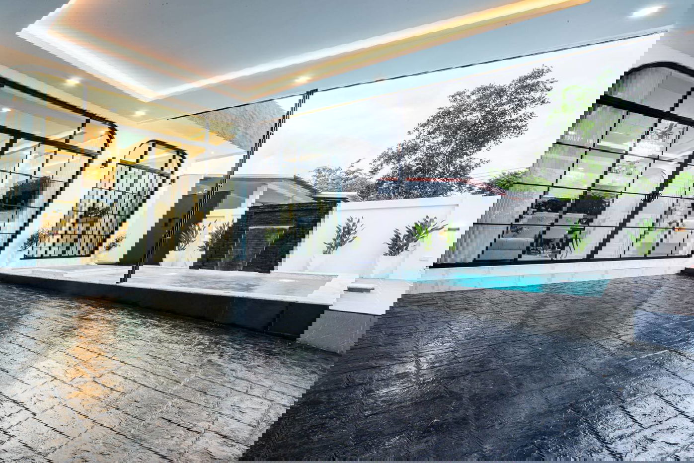 picture Modern Pool Villa for Sale – Mabprachan, East Pattaya - 18/19