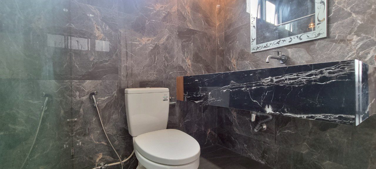 picture 6 Bedrooms House for Sale in Mabprachan - 25/25