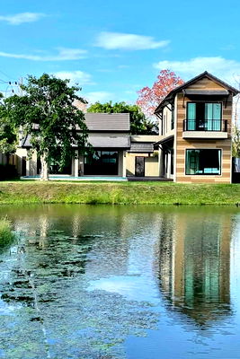 บ้านเดี่ยว ถนนรอบเมืองเชียงใหม่ : 🌊 ขายบ้านเดี่ยว Pool Villa ริมน้ำ | สารภี เชียงใหม่