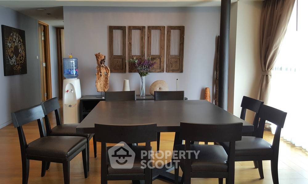 picture 3-BR Condo at The Met Sathorn near BTS Chong Nonsi (ID 881942) - 3/12