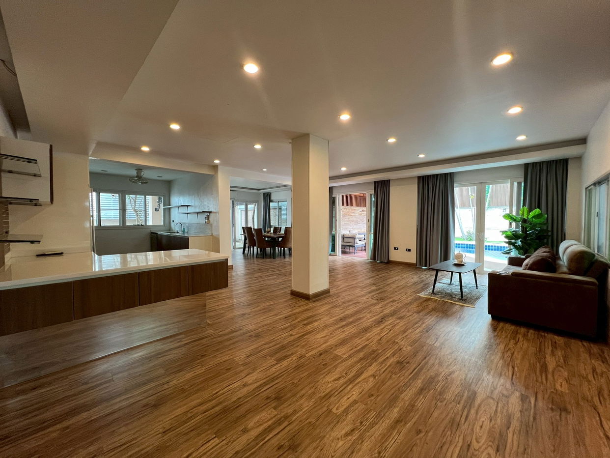 รูป วิลล่าหรู 6 ห้องนอนให้เช่าในทุ่งกลม-ตาลหมัน - รูปที่ 8/23