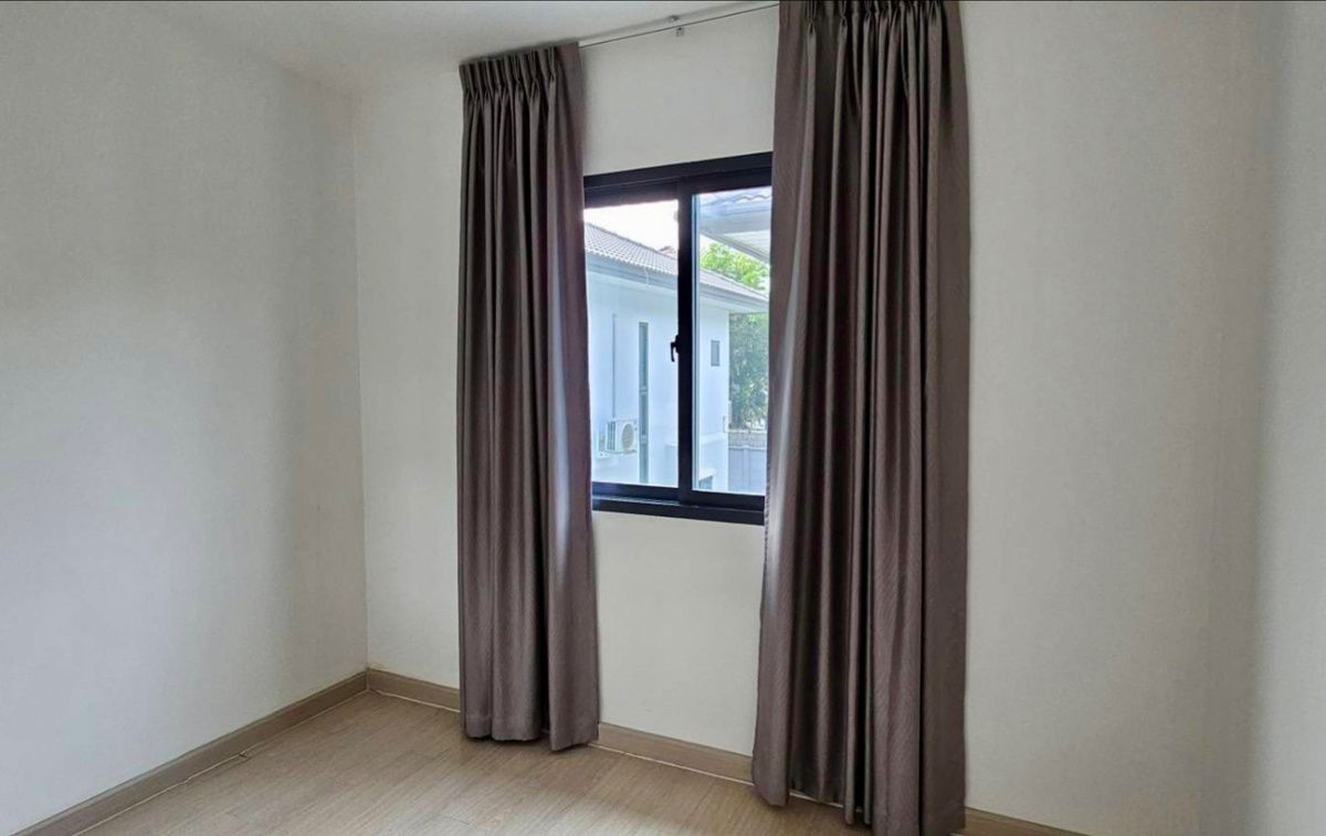 รูป ขายบ้านแฝด 2 ชั้น Britania Srinakarin ทำเลศักยภาพ ใกล้วัดหนามแดง สมุทรปราการ  ใกล้ BTS ศรีด่าน และเมกะบางนา - รูปที่ 16/19