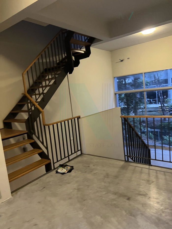 รูป 📌 ขายทาวน์โฮม โครงการ ไซมิส บลอสซั่ม แอท แฟชั่น 3 ชั้น 3 ห้องนอน 3 ห้องน้ำ - รูปที่ 3/8