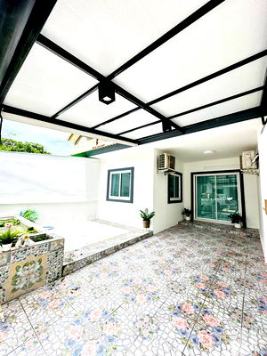 ทาวน์โฮม บางละมุง ชลบุรี : ขายบ้าน 2 ห้องนอนปรับปรุงใหม่ – พัทยาเหนือ