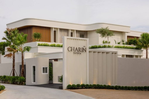 CHARIN PATTAYA บ้านเดี่ยวหรู 2 ชั้น พร้อมสระว่ายน้ำส่วนตัว ดีไซน์ทันสมัย พื้นที่กว้างขวาง ใช้วัสดุคุณภาพสูง เริ่มต้นที่ 29.9 ลบ.*