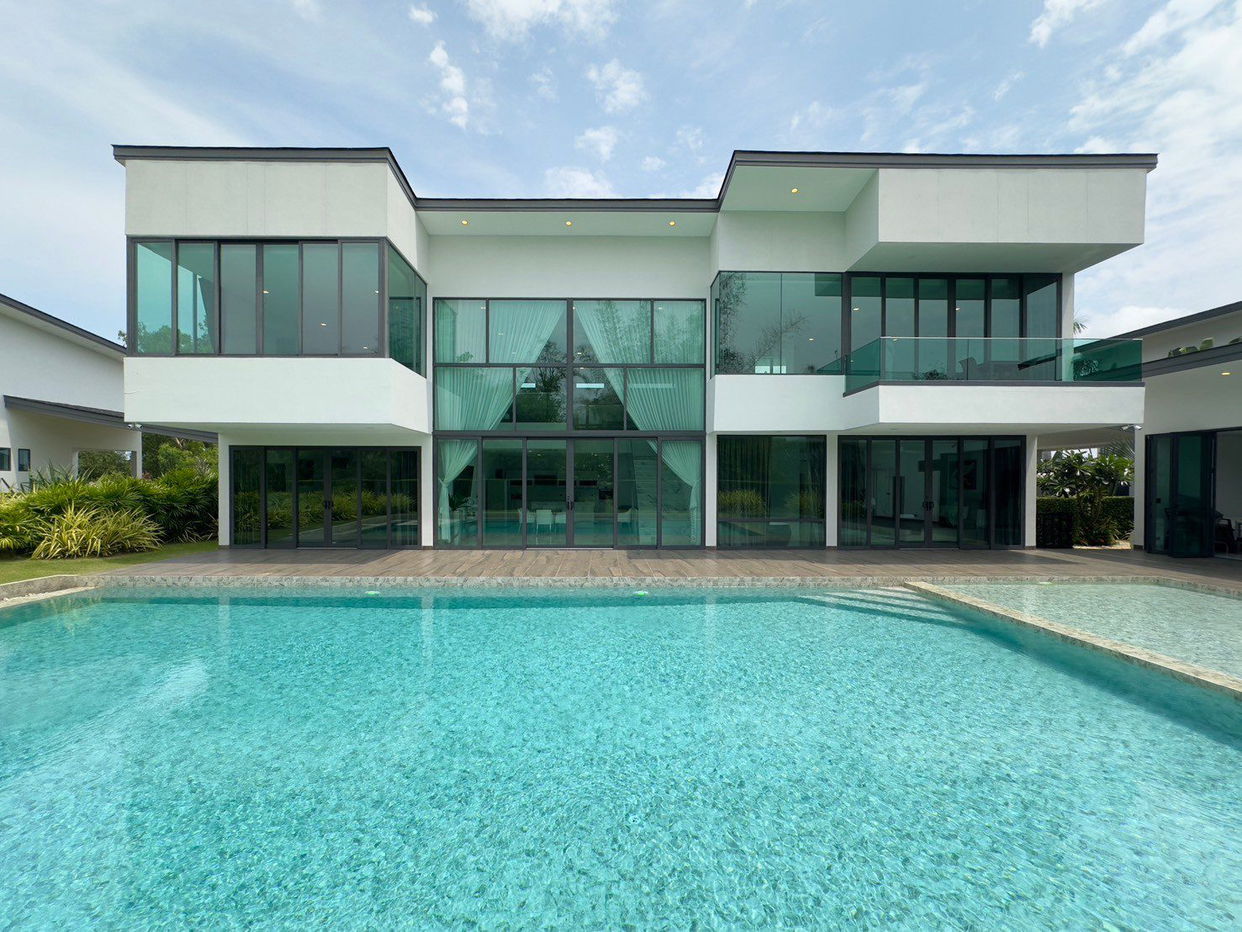 picture Luxury Pool Villa for Sale – Bang Saray - 3/19