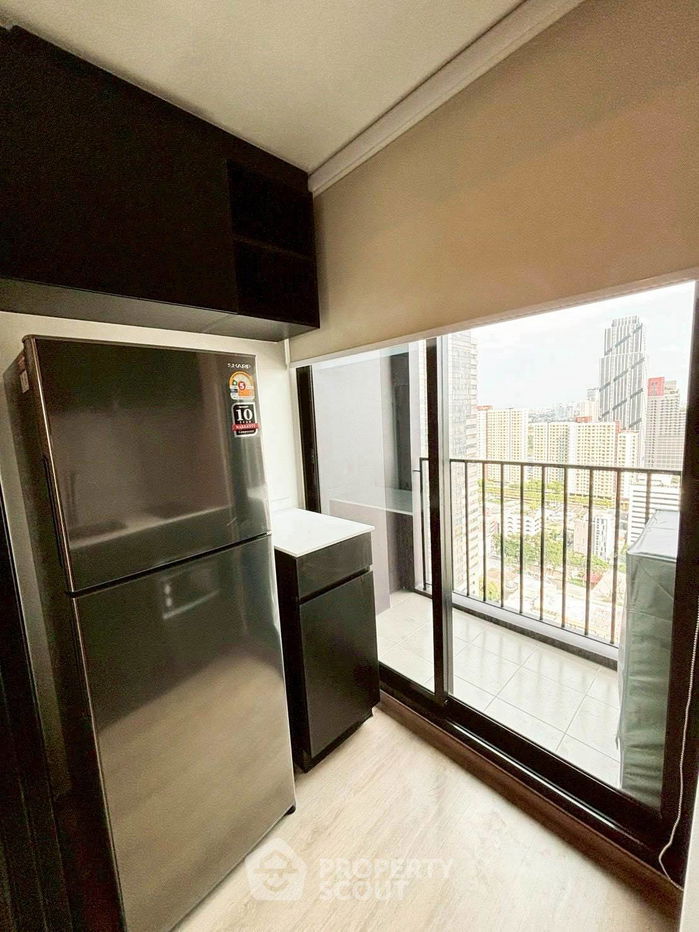 picture 1-BR Condo at Nue District R9 near MRT Phra Ram 9 (ID 2461863) - 9/11