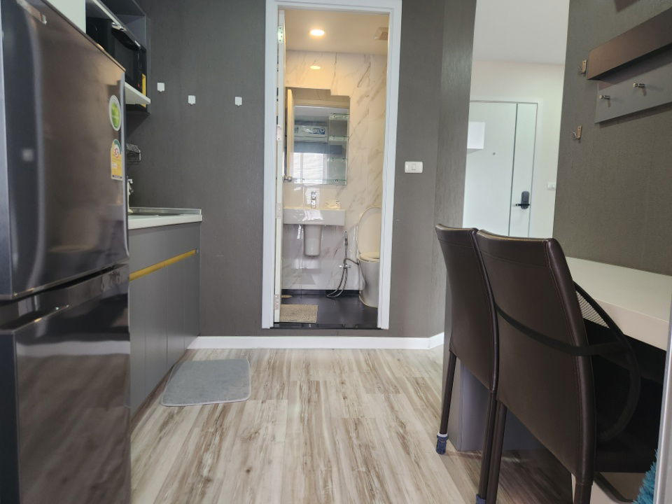 picture Move-in Ready Condo in Ayutthaya — Plus Condo Ayutthaya Park (Building A, 4th Floor). Fully furnished - 9/18