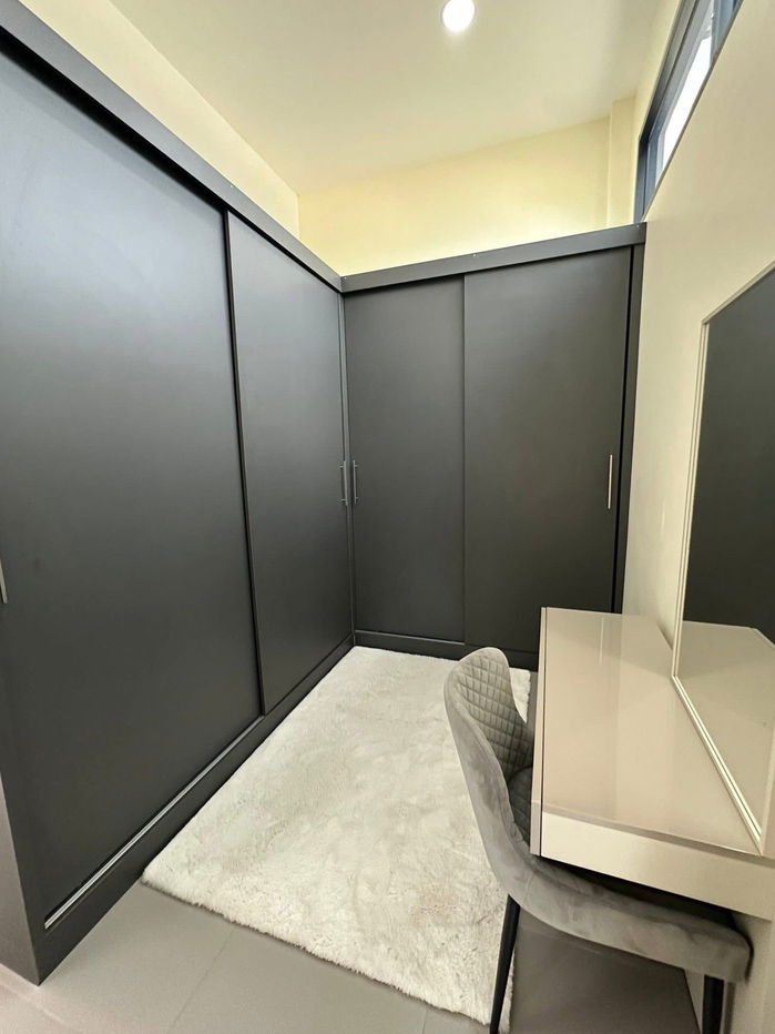 รูป วิลล่าสระว่ายน้ำ 3 ห้องนอนให้เช่า ในทำเลสยามคันทรีคลับ - รูปที่ 13/15