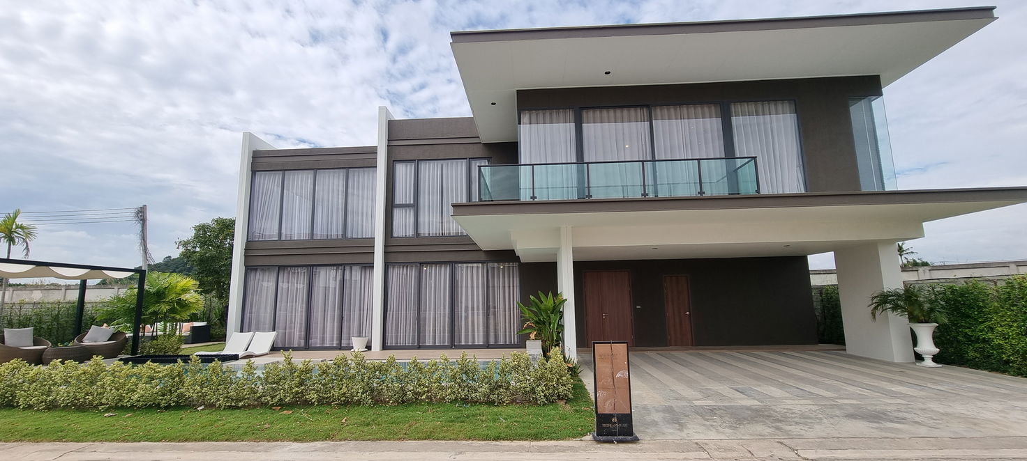 รูป Luxury 4-Bedroom Pool Villa for Sale in Thung Klom-Tan Man - รูปที่ 19/19
