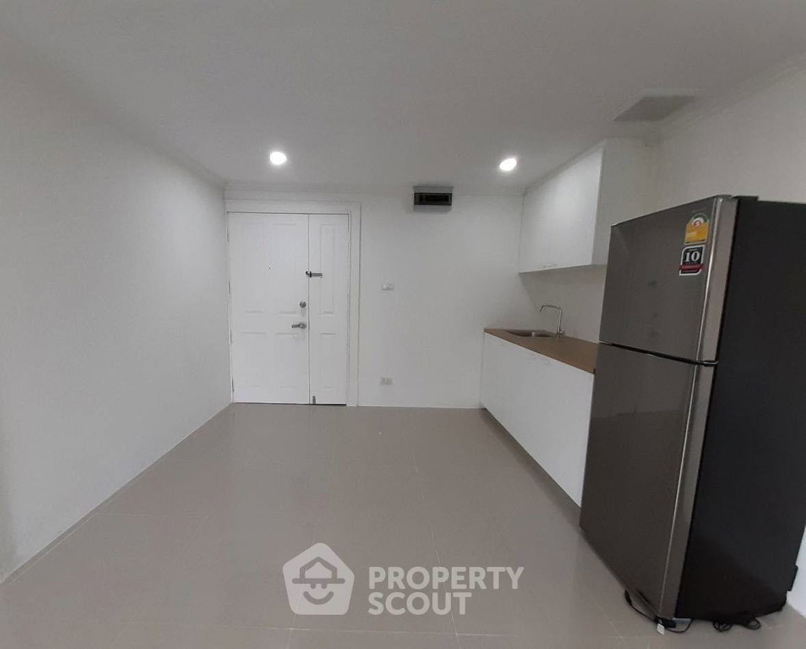 รูป คอนโด 2-ห้องนอน ที่ วอเตอร์ฟอร์ด พาร์ค พระราม 4 ใกล้ BTS พระโขนง (ID 1803541) - รูปที่ 3/9