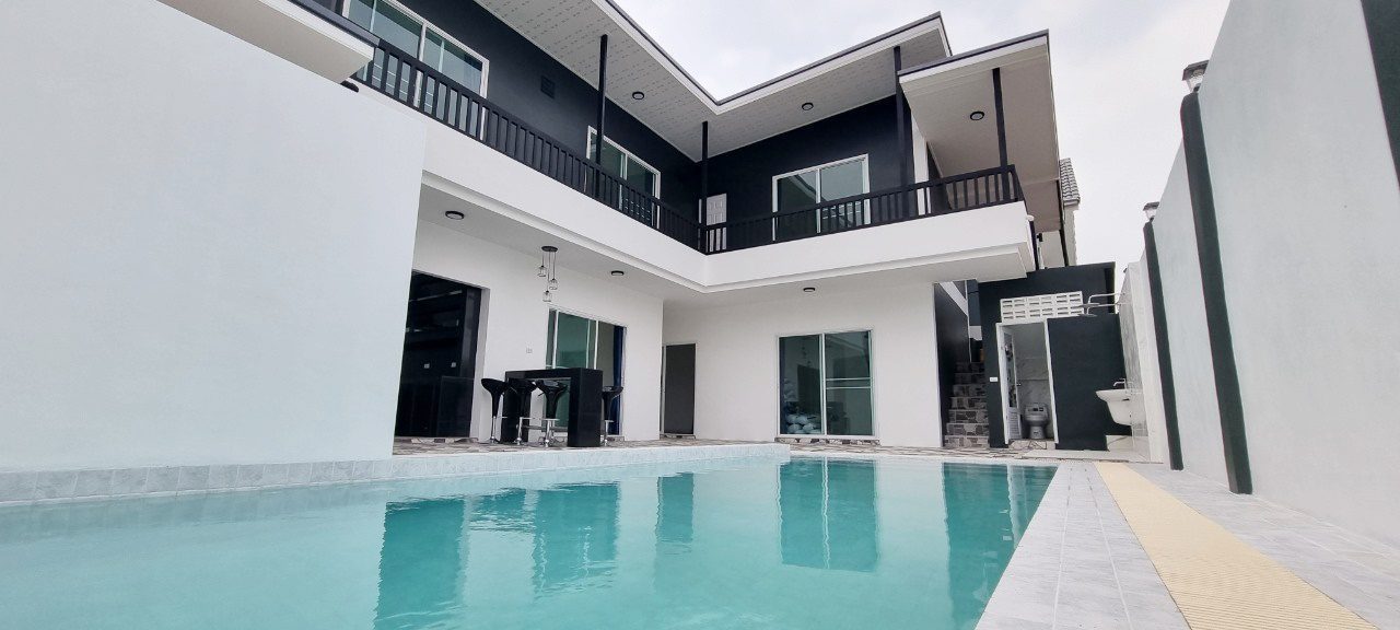 picture Pool Villa in Huay Yai for Rent - 1/17