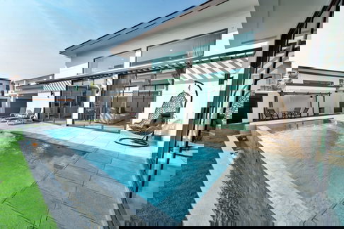 วิลล่าหรู 3 ห้องนอนพร้อมสระว่ายน้ำให้เช่า – ชากนอก