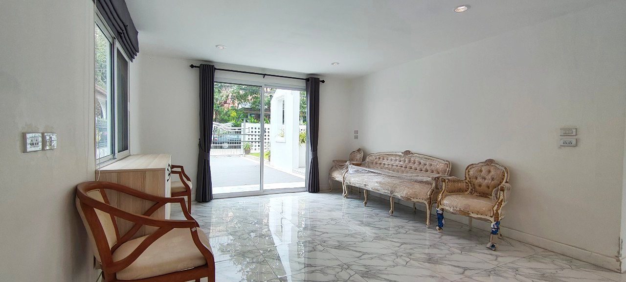 รูป ขายบ้าน 3 ห้องนอน ใน จอมเทียน - รูปที่ 4/20