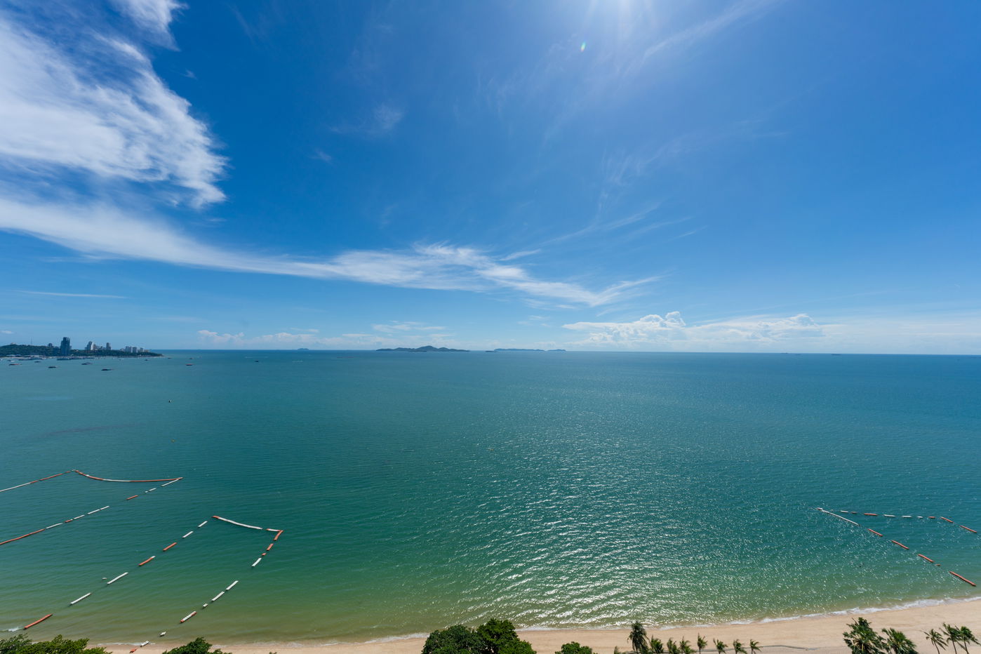 picture Arom Wongamat Na Kluea 1-Bedroom Residence for Sale - 16/16