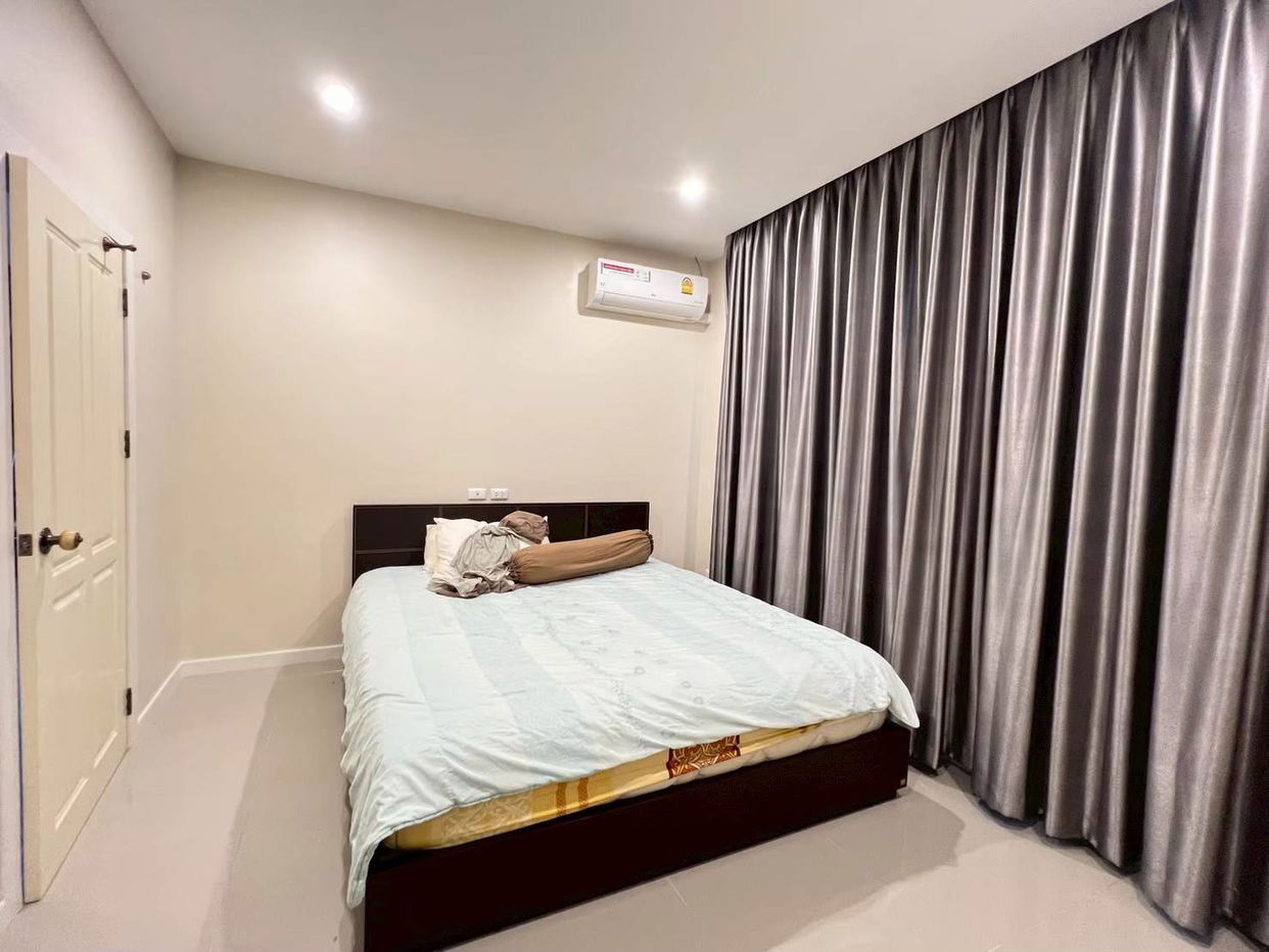 รูป วิลล่าสระว่ายน้ำ 3 ห้องนอน ในห้วยใหญ่ - รูปที่ 12/16