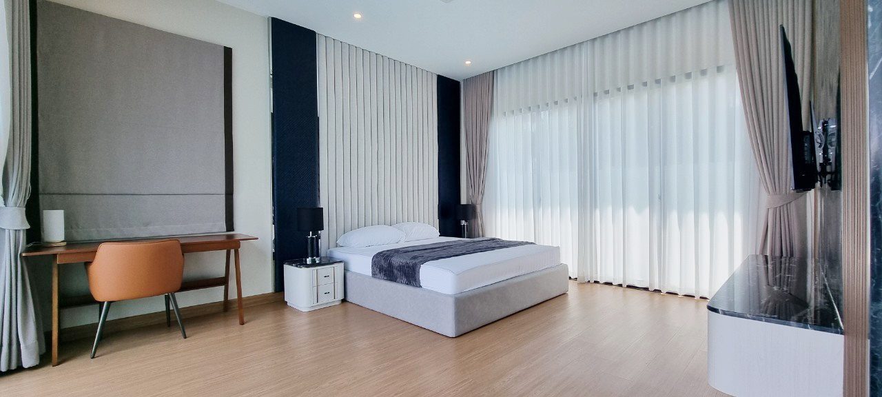 picture 3 Bedrooms New Pool Villa in Mabprachan for Sale - 11/24