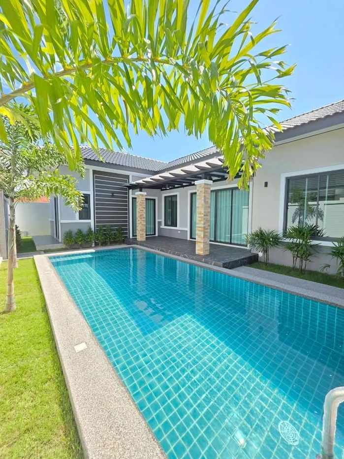 รูป ขายพูลวิลล่าหรูในห้วยใหญ่ - รูปที่ 1/21