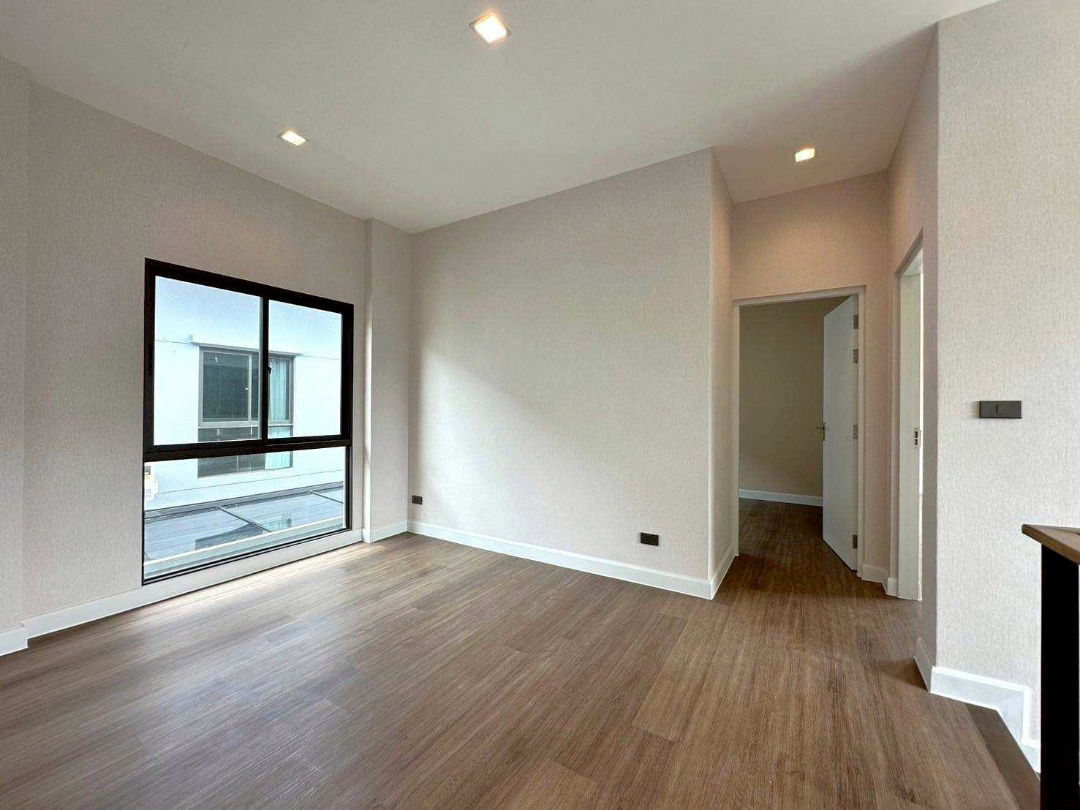 รูป ขาย บ้านเดี่ยว Venue ID Petchkasem 81 บ้านเดี่ยวหลังใหญ่ สไตล์โมเดิร์นจาก SC Asset - รูปที่ 6/15