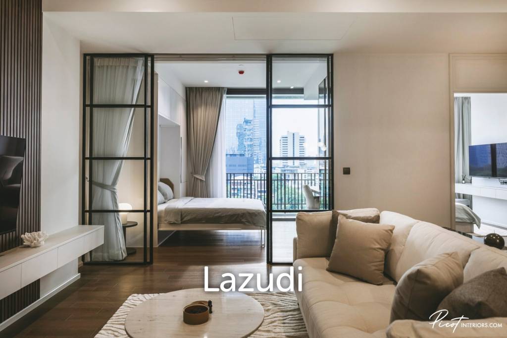 picture Spacious 2-Bedroom Condo in MUNIQ Langsuan Bangkok - 1/8