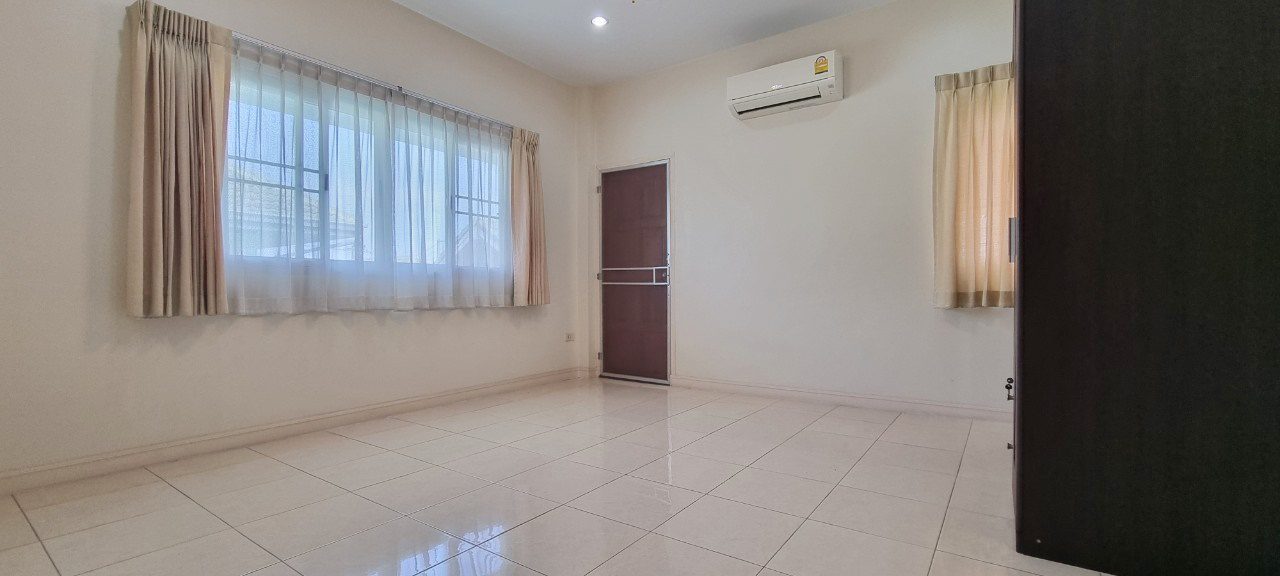 รูป ขายบ้าน 4 ห้องนอนในพัทยาเหนือ - รูปที่ 13/21